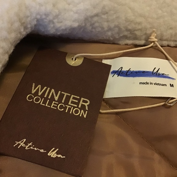 Active Wear Light Tan Quilted Coat, NWT, soft sheep style collar, medium - Picture 5 of 11